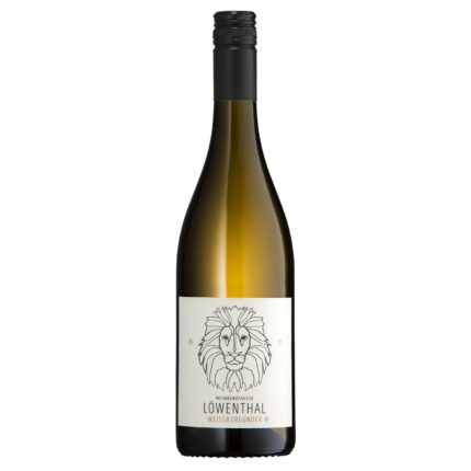 Saftige Aromen von Birne, Apfel und Pfirsich, begleitet von Limette und Grapefruit. Der 2021 Weißburgunder trocken überzeugt mit Frische und harmonischem Abgang.