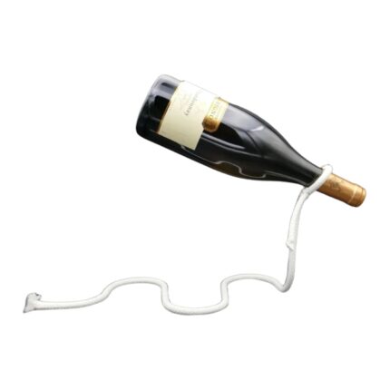 Der magische Flaschenhalter im Seildesign lässt Weinflaschen scheinbar schweben. Ein verblüffender Hingucker und die perfekte Geschenkidee für Weinfans!