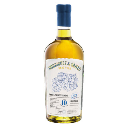 Der 2020 Bajo Velo MAGNUM reift 10 Monate in Sherry-Fässern und verzaubert mit exotischen Fruchtnoten, salzigen Nuancen, einem weichen, langanhaltenden Abgang.