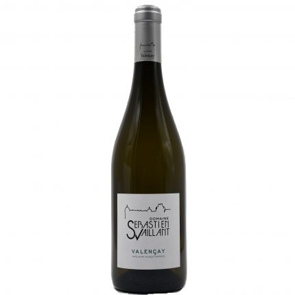 Der 2022 Valençay Blanc von Sébastien Vaillant vereint schwarze Johannisbeere, weiße Blumen und Pfirsich. Perfekt für Meeresfrüchte und leichte Gerichte.