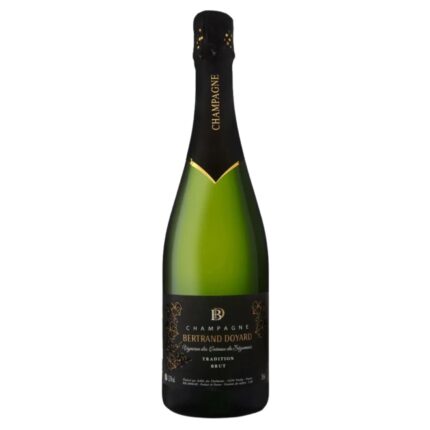 Entdecken Sie den Champagner Tradition Brut von Bertrand Doyard, eine perfekte Mischung aus Chardonnay und Pinot Noir, ideal für festliche Anlässe.