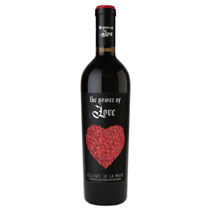 Entdecke den 2022 The Power of Love Rouge trocken von Vignobles Vellas. Ein vollmundiger, samtiger Rotwein aus Languedoc, der mit Aromen von roten Früchten und Gewürzen begeistert. Perfekt zu jedem Anlass!