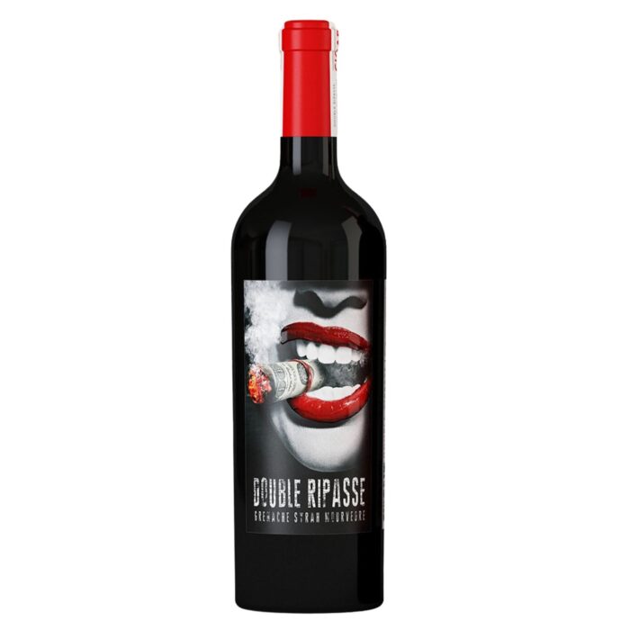 Entdecke den 2022 Double Ripasse von Domaine Valiniere, ein kraftvoller Rotwein aus Languedoc mit intensiven Aromen und rauchigen Noten. Perfekt zu Fleisch und Käse.