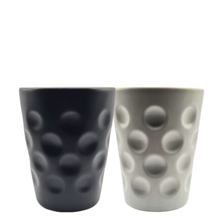 Dubbebecher aus Keramik schwarz oder weiß, 0,25 L